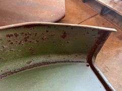 John Deere Unstyled Fenders