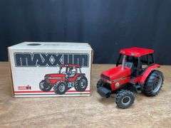 1/16 Case-IH Maxxum 5130 1989 Kansas City NIB Ertl