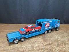 STP Richard Petty Racing Team Semi Ertl