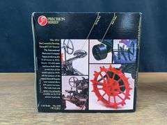 1/16 Farmal F20 Precision NIB Ertl