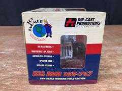 1/64 Big Bud 16V-747 Signature NIB DCP