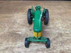 1/16 Oliver Super 88 NIB C&M