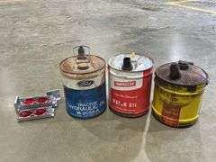 (4) Oil Cans + Reflectors