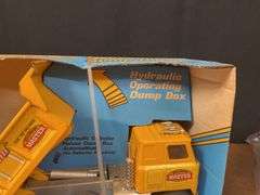 (2) Dump Truck + Mary Kay Semi Ertl