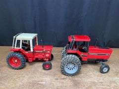 (2) IH 5288 + 1486 Ertl