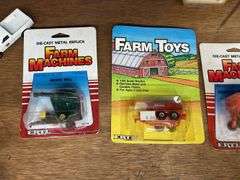 (13) 1/64 Tractors, Trucks, Implements