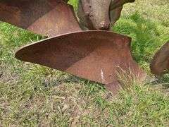 John Deere 145 Plow