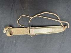 (2)-US M4 Bayonets w/M8 Scabbards