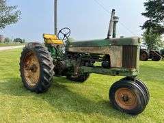 1959 John Deere 530