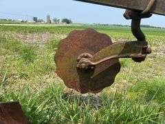 John Deere 145 Plow