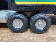 Skoal Racing Semi Ertl
