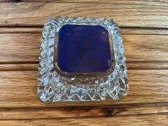(3) Ashtrays
