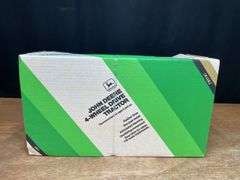 1/16 John Deere 8760 Collector NIB Ertl
