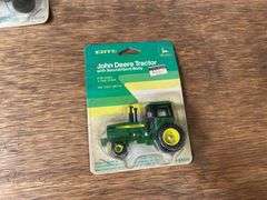 (4) 1/64 + 1/43 John Deere