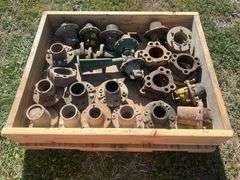 John Deere Front Hubs and Locking Hubs