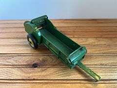 1/16 John Deere Spreader Eska