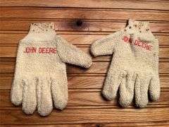 (2) John Deere Gloves
