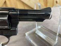 S&W Model 36 .38 Special DA Revolver