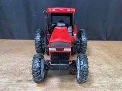 1/16 Case-IH Magnum 8950 Collector NIB Ertl