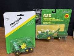 (10) 1/64 John Deere Ertl
