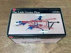 1/16 McCormick-Deering Little Genius Plow Precision NIB Ertl