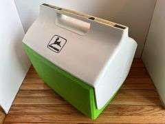 John Deere Igloo Cooler