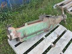 John Deere Model G Front Pedestal
