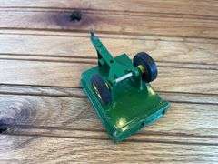 1/16 John Deere 110 L&G + Cart Ertl