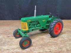 1/16 Oliver Super 88 NIB C&M