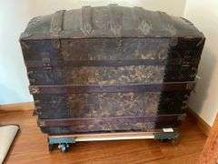 Vintage Trunk