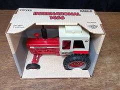 1/16 IH 1456 NIB Ertl