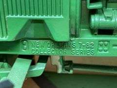 1/16 John Deere 4850 1982 New Orleans NIB Ertl
