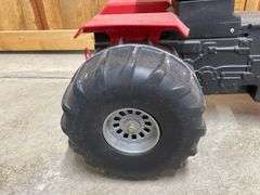 IH Pedal Tractor Ertl
