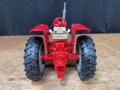 1/16 Farmall 706 Firestone NIB Ertl