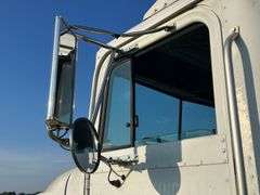International Semi with Flatbed