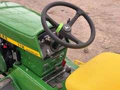 BEAUTIFULLY RESTORED 1972 John Deere 112 Garden Tractor