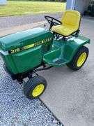 John Deere 316