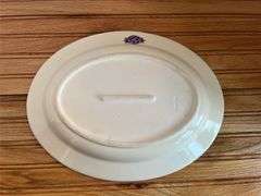 (3) Trays