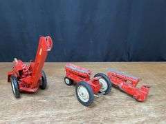 (3) 1/16 Tru-Scale Tractors Carter
