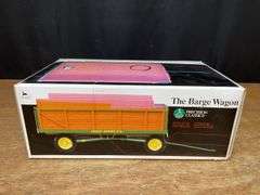 1/16 John Deere Barge Wagon Precision NIB Ertl