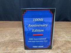 1/34 IH 100 Years Truck NIB 1st Gear