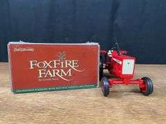 1/16 IH 826 Fox Fire Farm NIB Ertl