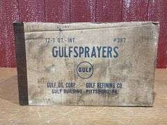 Vintage box of "GULFSPRAYERS" #387 from Gulf Oil Corporation, containes twelve 1-quart units of Gulfspray.