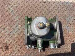 Marvel Schebler Duplex DLTX 94 Carburetor