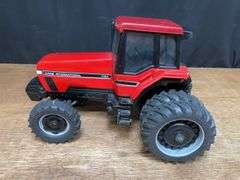 1/16 Case-IH 7150 Magnum 1992 Special Edition Ertl