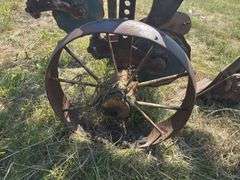 John Deere 3-14" Plow