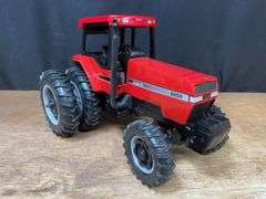 1/16 Case-IH Magnum 8950 Collector NIB Ertl