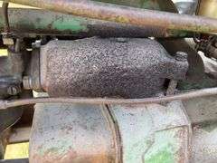 1945 John Deere B with 101 Picker