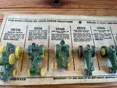 1/64 John Deere Tractor Historical Set NIB Ertl