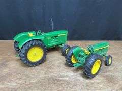 (2) 1/16 John Deere 5020 + 2020 Ertl.
